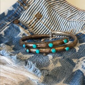 native American Sterling Silver and turquoise vintage cuff bracelet